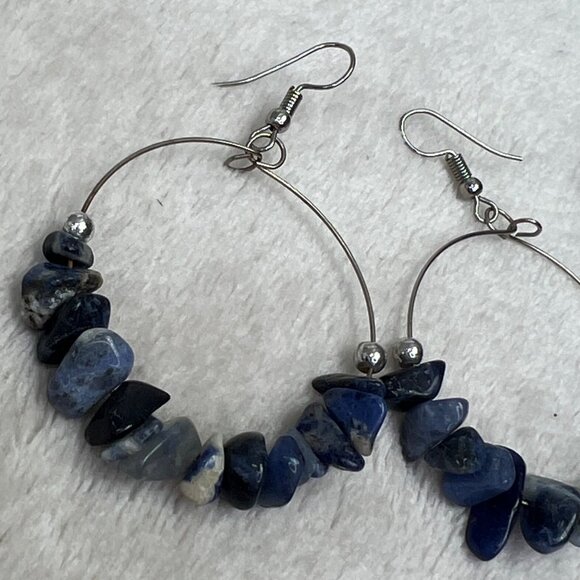 Hoop Earrings Blue Stone Chips Silver Tone Dangle Beaded - Picture 4 of 4